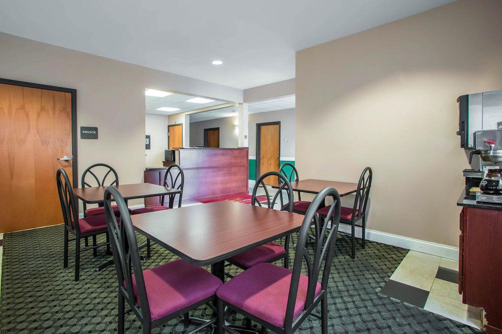 Econo Lodge Harrisburg - Southwest Of Hershey Area Exteriér fotografie